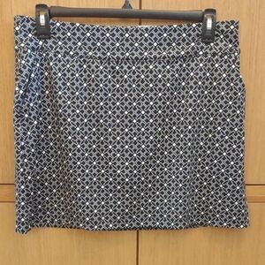 NWT PETITES Black & White Patterned Skort By Coral Bay Golf